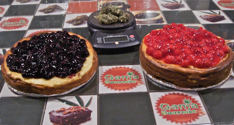 GanjaGourmetBlueberryandCherryCheesecake